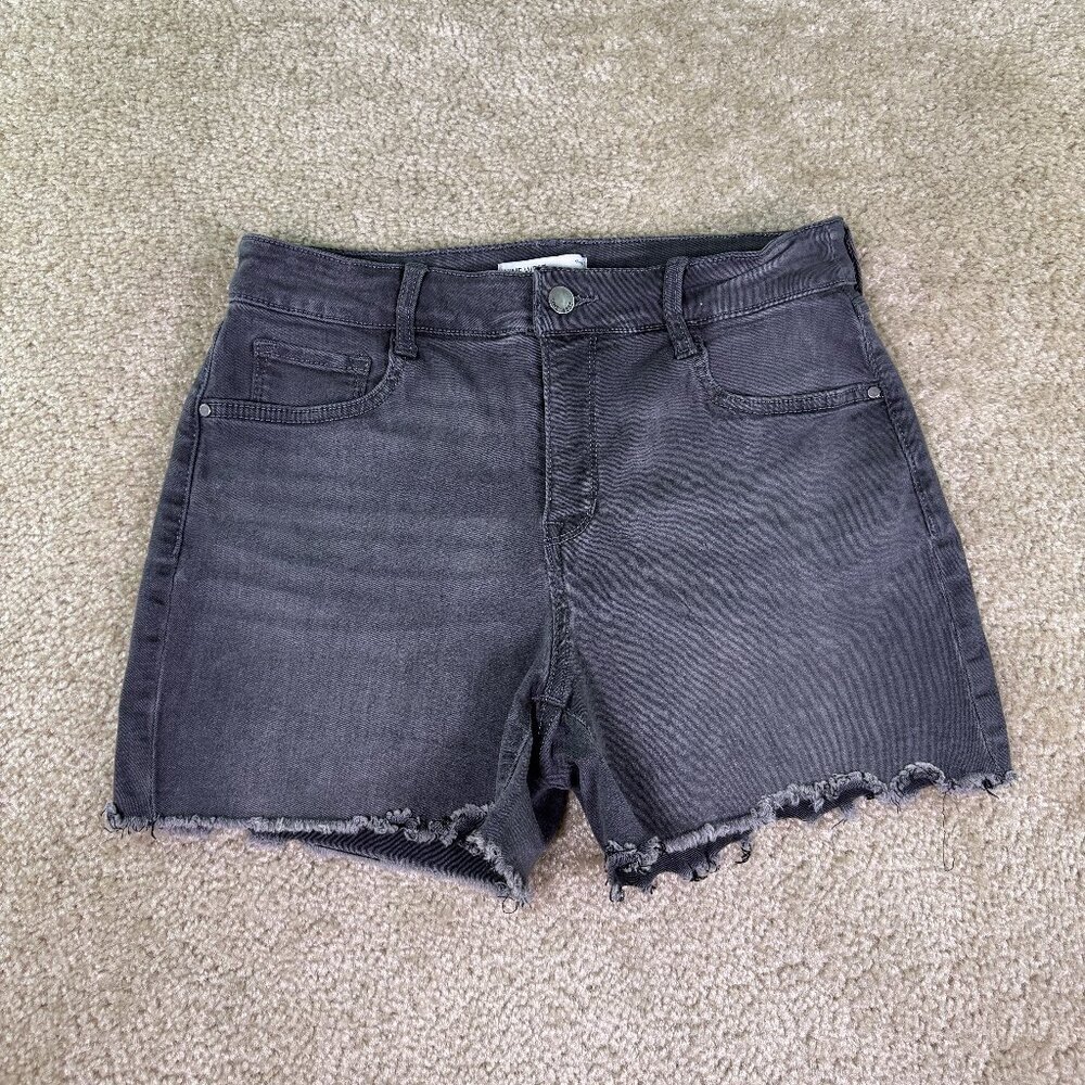 Nine West Denim Shorts Faded Black Cut Off Jeans Size 6 Stretch High Waist F172